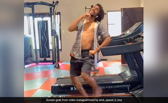 Viral Video: Man Dancing To <i>'Bole Chudiyan'</i> On A Treadmill Impresses Internet
