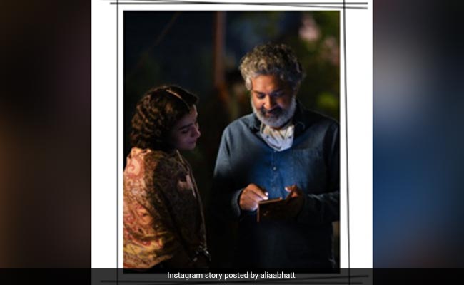 Alia Bhatt Wished "Master Storyteller" SS Rajamouli On His Birthday With This <i>RRR</i> BTS Pic
