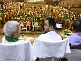 "देश में भाजपा सरकार गिराने का काम करती थी और बिहार में खुद गिर गई" : तेजस्वी यादव "देश में भाजपा सरकार गिराने का काम करती थी और बिहार में खुद गिर गई" : तेजस्वी यादव