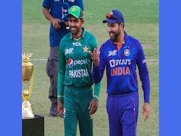 IND vs PAK: पाकिस्तान के खिलाफ कैसी होगी टीम इंडिया की ओपनिंग जोड़ी, ऐसा बन रहा है समीकरण IND vs PAK: पाकिस्तान के खिलाफ कैसी होगी टीम इंडिया की ओपनिंग जोड़ी, ऐसा बन रहा है समीकरण