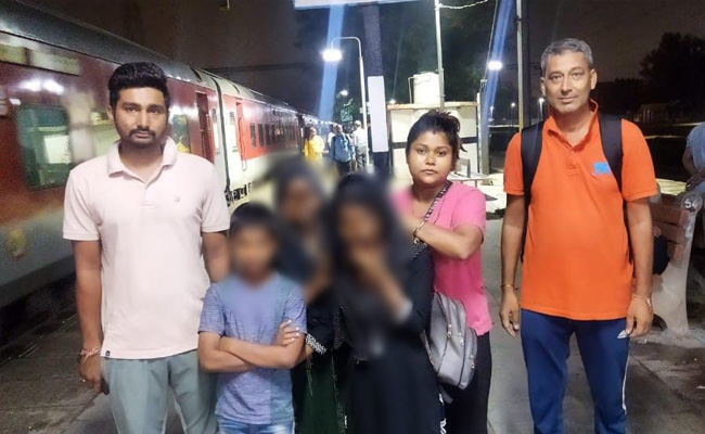 फरीदाबाद : मां के डांटने पर घर से भागकर तमिलनाडु पहुंचे तीन बच्चों को पुलिस ने ढूंढ निकाला