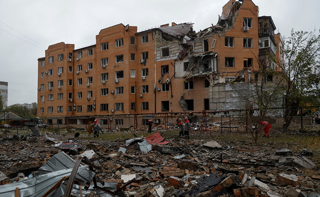 Russia Hits Homes In Ukraine, Warns Of "Uncontrolled Escalation"