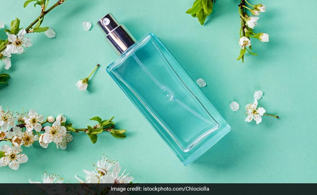 6 Beautiful Fragrances For Women To Gift Your Loved Ones For Diwali 2022