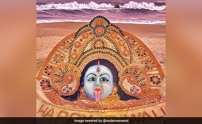 On Diwali, Sudarsan Pattnaik Creates Mesmerising Sand Art Of Goddess Kali At Puri Beach