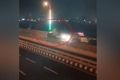 Video: Car Drives Into Crash Site On Mumbai Sea Link, Ambulance Hit Too Video: Car Drives Into Crash Site On Mumbai Sea Link, Ambulance Hit Too