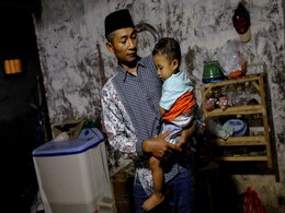"Won't Watch Football Again": Fan Who Lost Family In Indonesia Stampede "Won't Watch Football Again": Fan Who Lost Family In Indonesia Stampede
