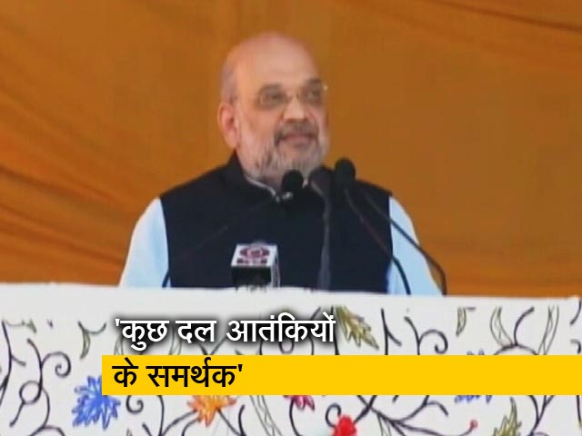 कश्मीर में सभा के दौरान अजान की आवाज सुन अमित शाह ने कुछ देर के लिए रोका भाषण