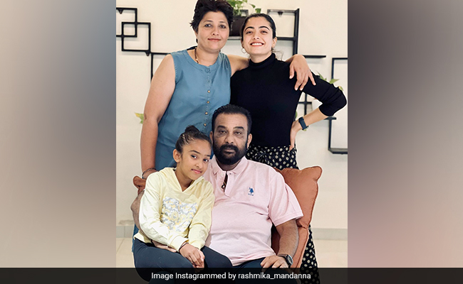 Meet <i>Pushpa</i> Star Rashmika Mandanna's "Real Family"
