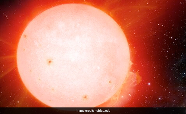 "Fluffiest Planet Ever": Scientists Discover "Marshmallow World" In Deep Space