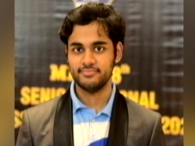 Indian Grandmaster Arjun Erigaisi Shocks World Champion Magnus Carlsen In Aimchess Rapid Tournament