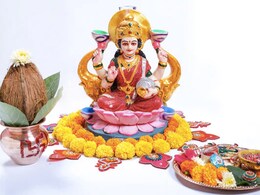 घर के मंदिर में रखनी चाहिए कितनी मूर्तियां, जानिए इस बारे में विद्वानों की क्या राय है