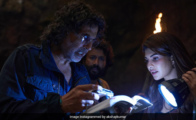 <i>Ram Setu</i>: Meet Jacqueline Fernandez As Dr Sandra Rebello, An "Environmental Warrior"