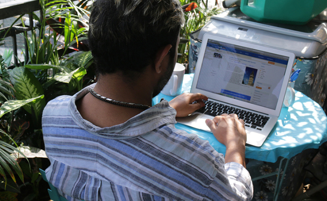 How Did Wipro Catch 300 "Moonlighters"? Stock Market Investor Has A Viral Theory