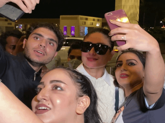 This "Jab We Met" Is Not Ok, But Kareena Stays Cool