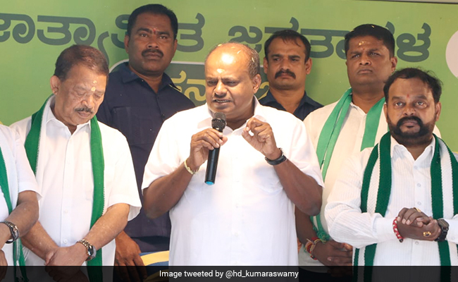 "Nero Of Karnataka": HD Kumaraswamy Attacks Congress, Siddaramaiah