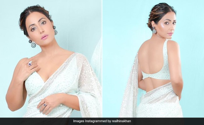 Hina Khan's <i>Saree</i> Is Proof That You Don't Need Colour To Ring In Festive Cheer