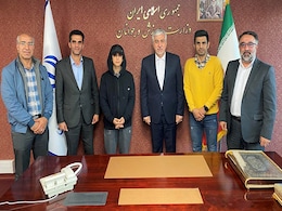 "Don't Agree With Street Protests": Exiled Iran Boxer As Climber Returns "Don't Agree With Street Protests": Exiled Iran Boxer As Climber Returns