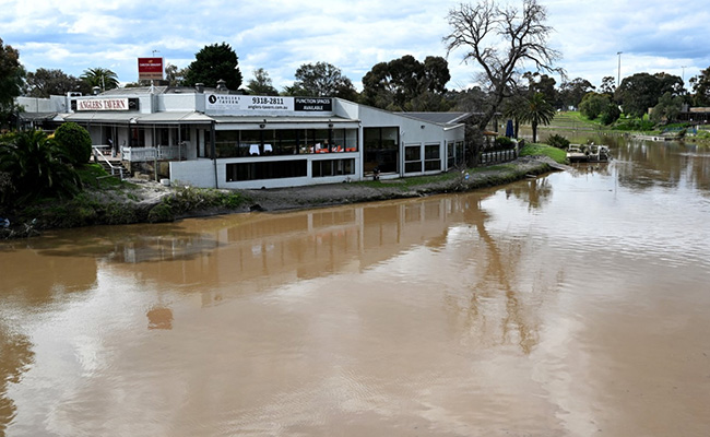 Major Emergency In Australia As Floods Swallow Cars, Swamp Houses