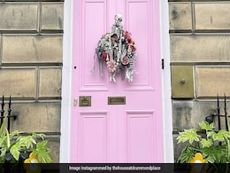 Woman In Scotland Faces Rs 19 Lakh Fine After Painting Her Front Door Pink Woman In Scotland Faces Rs 19 Lakh Fine After Painting Her Front Door Pink