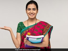 RPSC 2nd Grade Teacher: राजस्थान सेकेंड ग्रेड टीचर भर्ती परीक्षा के लिए जल्द कर लें आवेदन, आज है लास्ट डेट RPSC 2nd Grade Teacher: राजस्थान सेकेंड ग्रेड टीचर भर्ती परीक्षा के लिए जल्द कर लें आवेदन, आज है लास्ट डेट