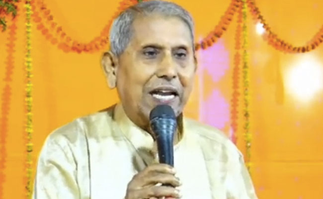 Video: Retired Bihar Professor Collapses On Stage, Dies Of Heart Attack