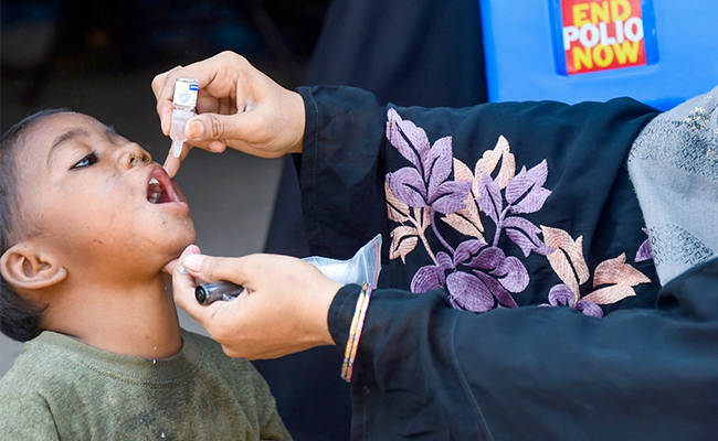 Parents In Pakistan To Face Fine, Jail Term For Refusing Polio Vaccination To Children