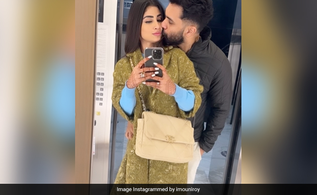 Mouni Roy Is Chilling With Husband Suraj Nambiar In Her "Favourite City." Any Guesses?