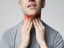 Sore Throat Remedies: गले में हो रही है खराश तो जल्दी से शुरू कर दें ये घरेलू उपचार, तुरंत मिल जाएगी राहत Sore Throat Remedies: गले में हो रही है खराश तो जल्दी से शुरू कर दें ये घरेलू उपचार, तुरंत मिल जाएगी राहत