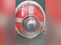 Shopkeeper Steals 20 Karva Chauth Decorative Thalis, Caught In 3 Hours Shopkeeper Steals 20 Karva Chauth Decorative Thalis, Caught In 3 Hours