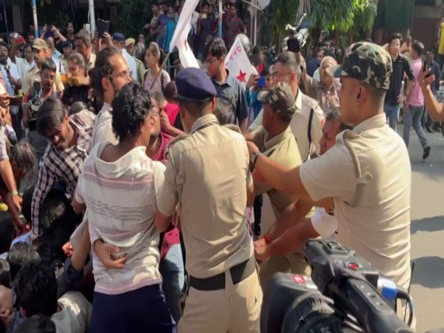 Video: Kolkata Cops Drag Away Candidates During Protest Over Teaching Jobs