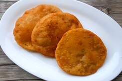 Masala Moong Dal Poori Recipe | How To Make Masala Moong Dal Poori Masala Moong Dal Poori Recipe | How To Make Masala Moong Dal Poori