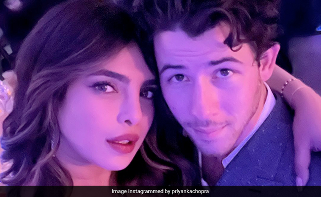 Priyanka Chopra-Nick Jonas Share Pics From Friend's Wedding