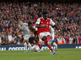 Bukayo Saka Sinks Troubled Liverpool As Arsenal Regain Premier League Top Spot