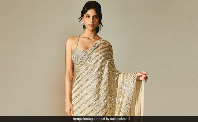 Shah Rukh Khan's Comment On Suhana's Saree Pic: "Did You Tie It Yourself"