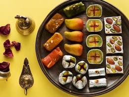Holi 2024 Sweets: इस होली घर आए गेस्ट को मीठे में खिलाएं ये 5 पारंपरिक व्यंजन, तारीफ करते नहीं थकेंगे खाने वाले... Holi 2024 Sweets: इस होली घर आए गेस्ट को मीठे में खिलाएं ये 5 पारंपरिक व्यंजन, तारीफ करते नहीं थकेंगे खाने वाले...