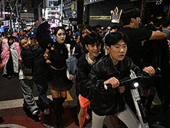 How A Night Of Halloween Revelry Turned To Disaster In South Korea