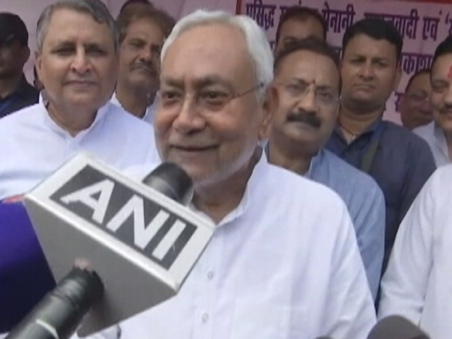Nitish Kumar Defends Lalu Yadav In CBI Case: "I've Seen, There's Nothing"