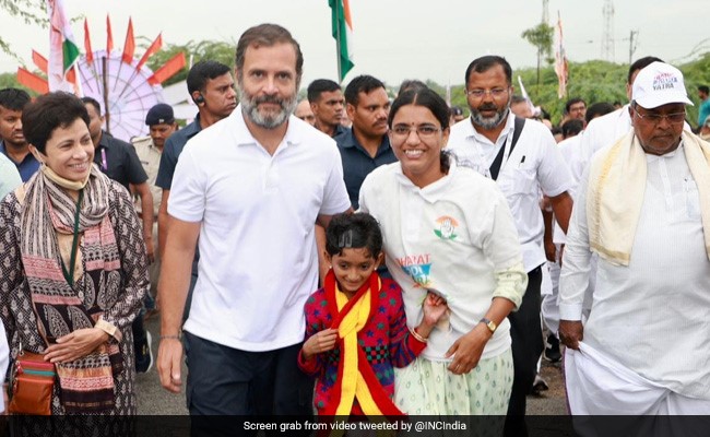 Only Women In Rahul Gandhi-Led March On Indira Gandhi's Birth Anniversary