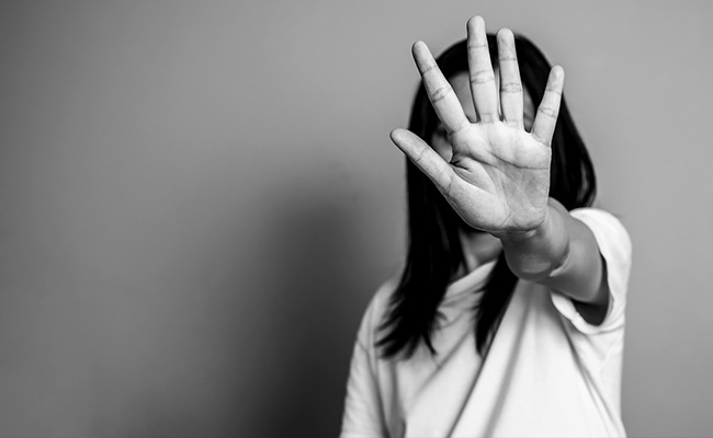 China School Under Fire For Asking Girls Not to Behave "Flirtatiously"