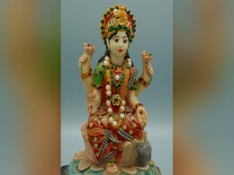 Diwali 2022 Vastu Tips: धनतेरस और दिवाली पहले जरूर करें ये काम, हमेशा घर में होगा मां लक्ष्मी का वास! Diwali 2022 Vastu Tips: धनतेरस और दिवाली पहले जरूर करें ये काम, हमेशा घर में होगा मां लक्ष्मी का वास!