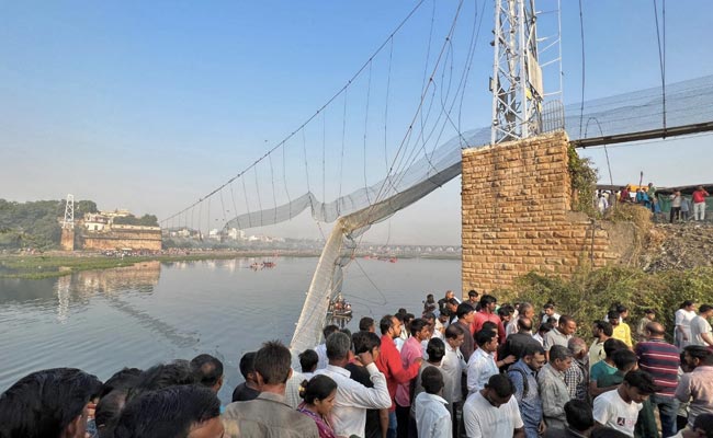 Gujarat Tragedy: Pair Of Brothers Lose Wives, Their Mother And 4 Kids