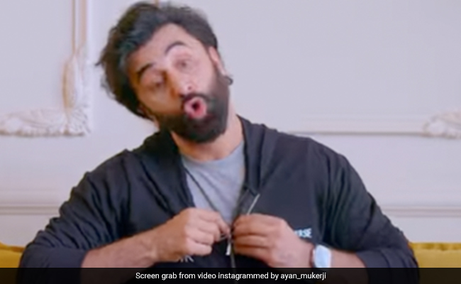 Ranbir Kapoor (Unwillingly) Promoting <i>Brahmastra</i> Leaves Alia Bhatt In Splits