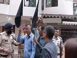 Watch: Amit Shah Shown Black Flags In Sikkim, 9 Arrested Watch: Amit Shah Shown Black Flags In Sikkim, 9 Arrested