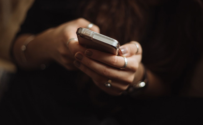 Explained: What Is SIM Swapping Scam And How To Protect Yourself