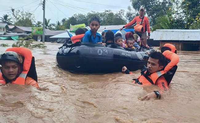 98 Killed In Philippines As Storm Nalgae Causes Floods, Landslides