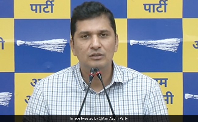 Delhi Health Minister Addresses Concerns At GTB Hospital Amid Sanitation Allegations