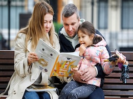 This Audio Book App Connects Ukrainian Fathers With Refugee Children This Audio Book App Connects Ukrainian Fathers With Refugee Children