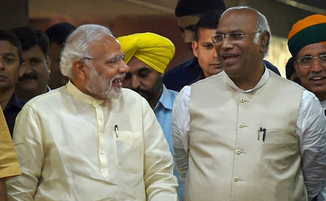 PM Modi Wishes New Congress Chief Mallikarjun Kharge A "Fruitful Tenure"