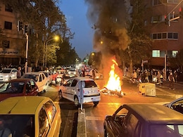 Iranians Keep Up Anti-Hijab Protests Despite Mounting Fatalities Iranians Keep Up Anti-Hijab Protests Despite Mounting Fatalities