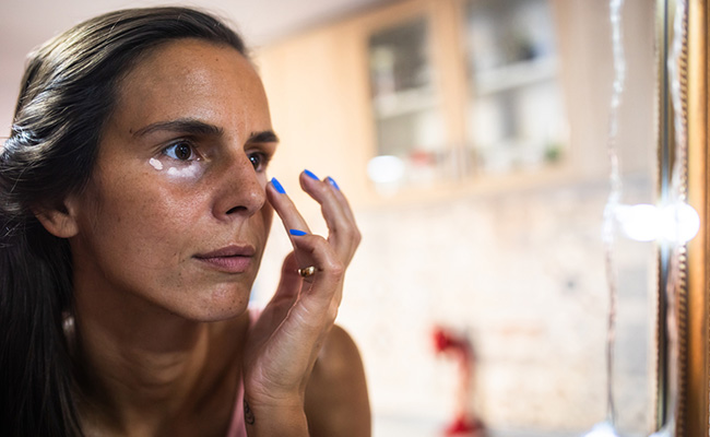 Vitamin B12, which is crucial for clearing dark skin, is abundant in milk